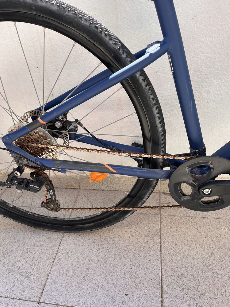 Vendo bicicleta de trekking riverside 500
