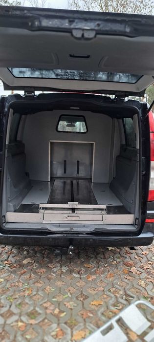 Mercedes Vito Karawan pogrzebowy