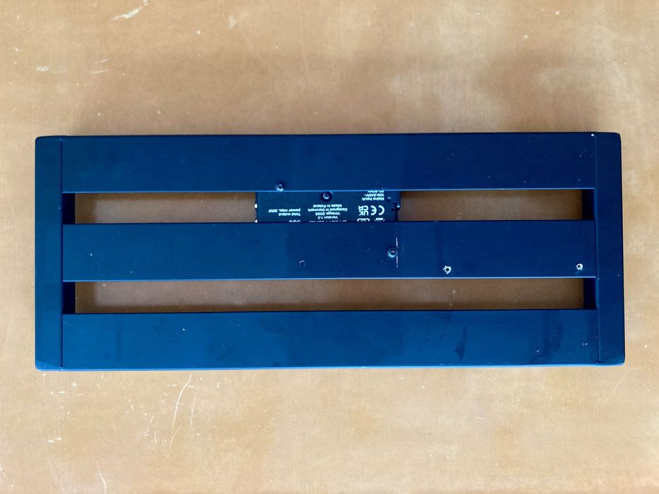 Pedalboard Pedaltrain Metro 20 Hardcase com Fonte CIOKS Sol Instalada