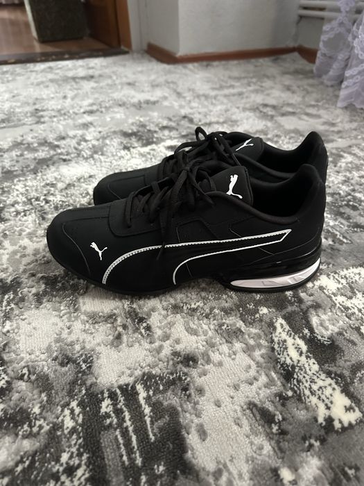 Продам нові оригінальні кросівки puma usa