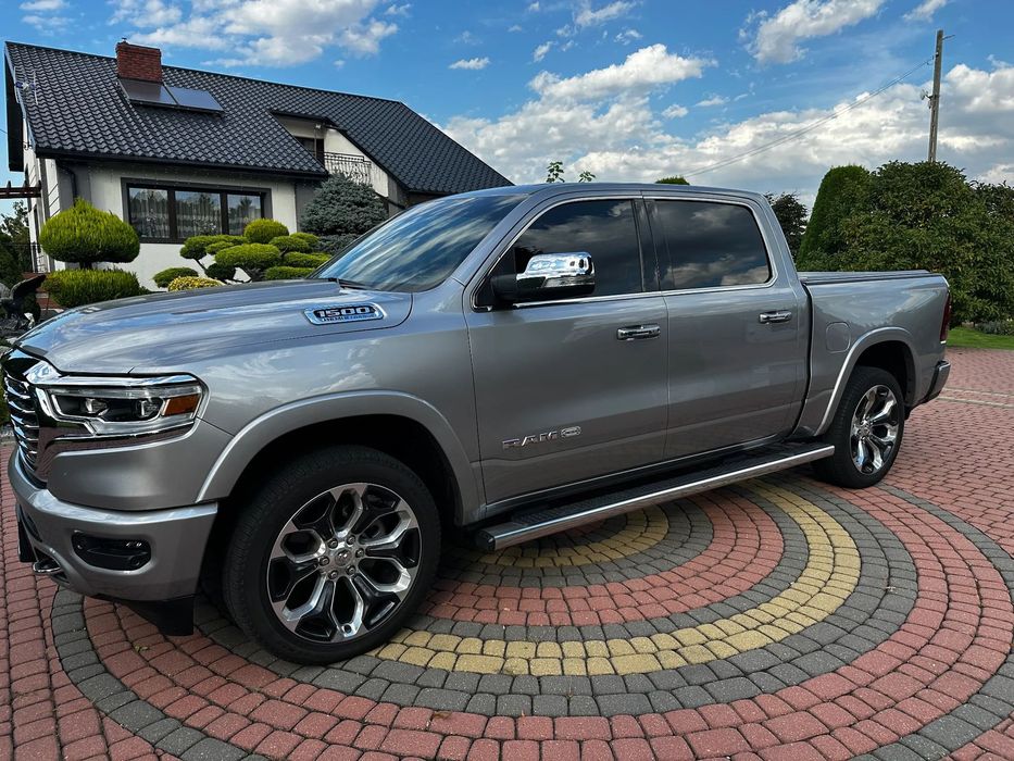 RAM 1500 RAM 1500 LONGHORN 4x4 5.7 V8 HEMI eTorque Engine