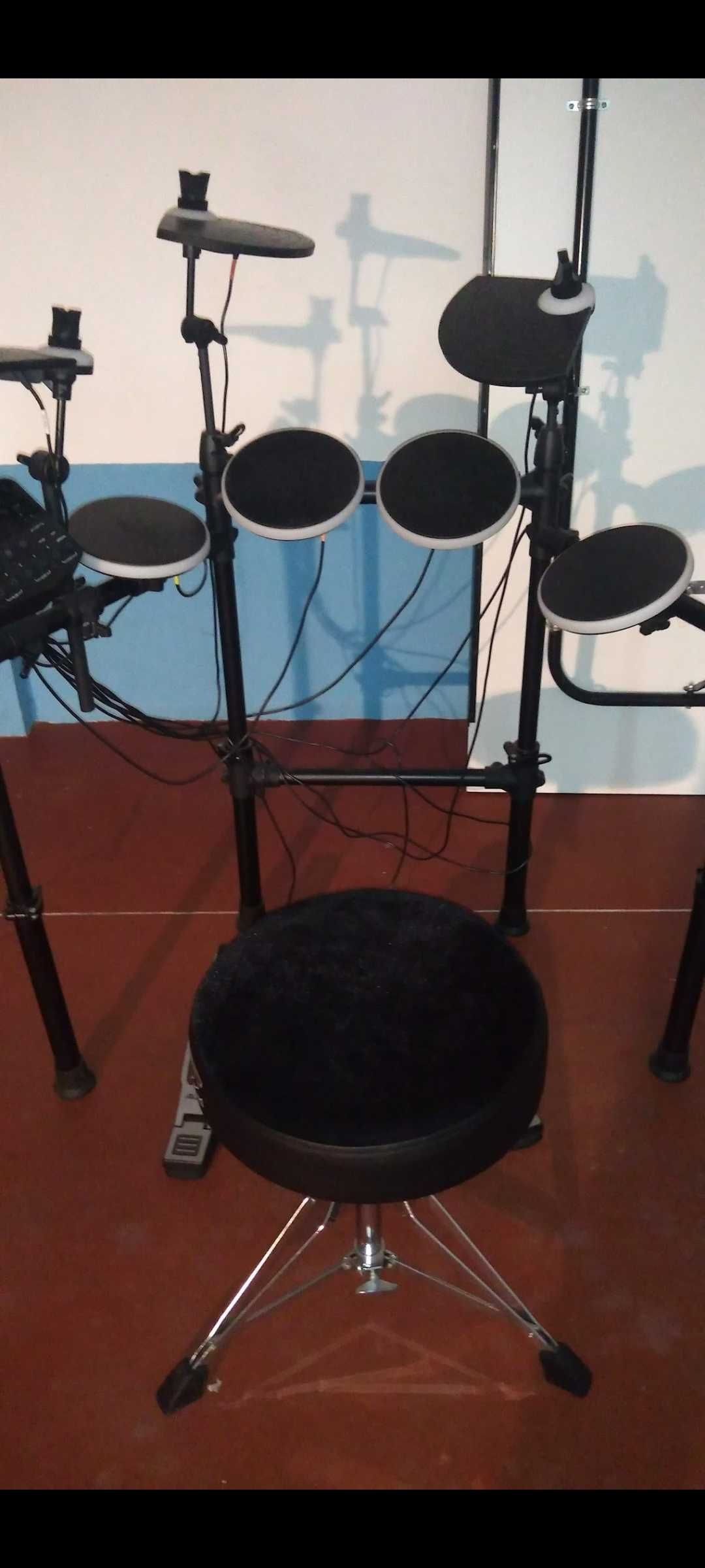 Bateria Eletrónica Alesis DM-LITE