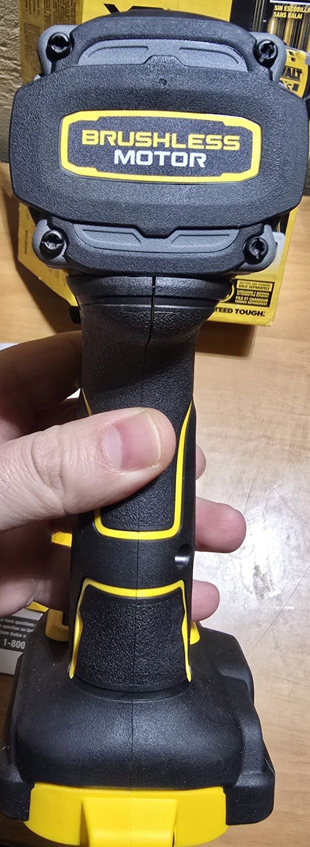 Dewalt dcf860 made in Mexico оригін із Штатів