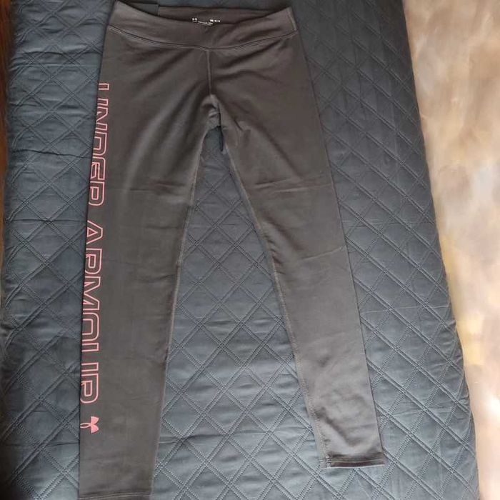 Legginsy under armour M
M / 38 / 10