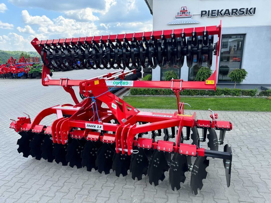 Brona talerzowa AGREGAT Grano System SHARK SHS 2,5 m 2,7 m 3 m