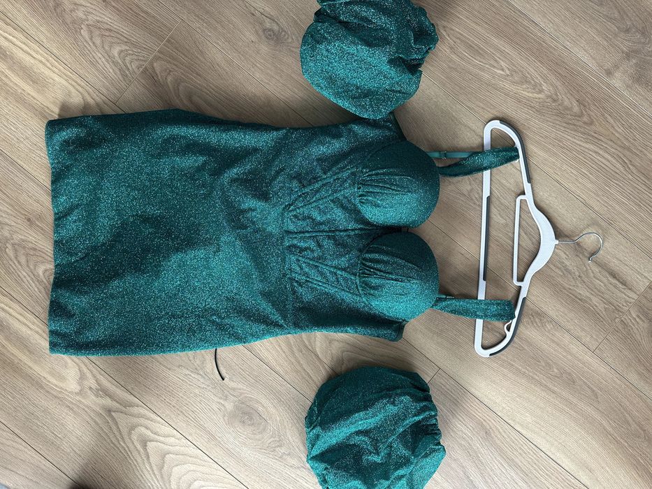 Świąteczna sukienka z gorsetem Nowa