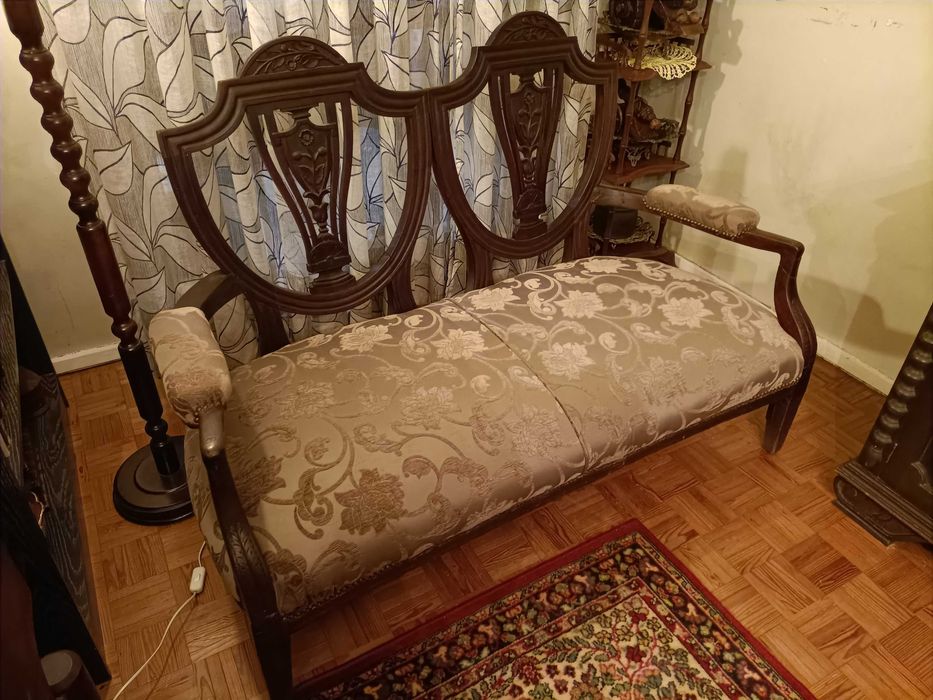 Canapé Antigo 2 Lugares