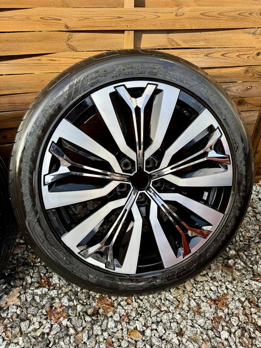 Kola felgi aluminiowe 20 cali OE Initiale Paris