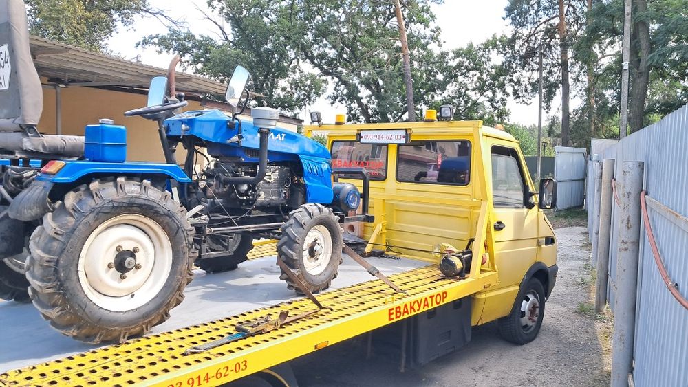 Послуги евакуатора. Евакуатор. Тех.допомога. Вантажні перевезення.