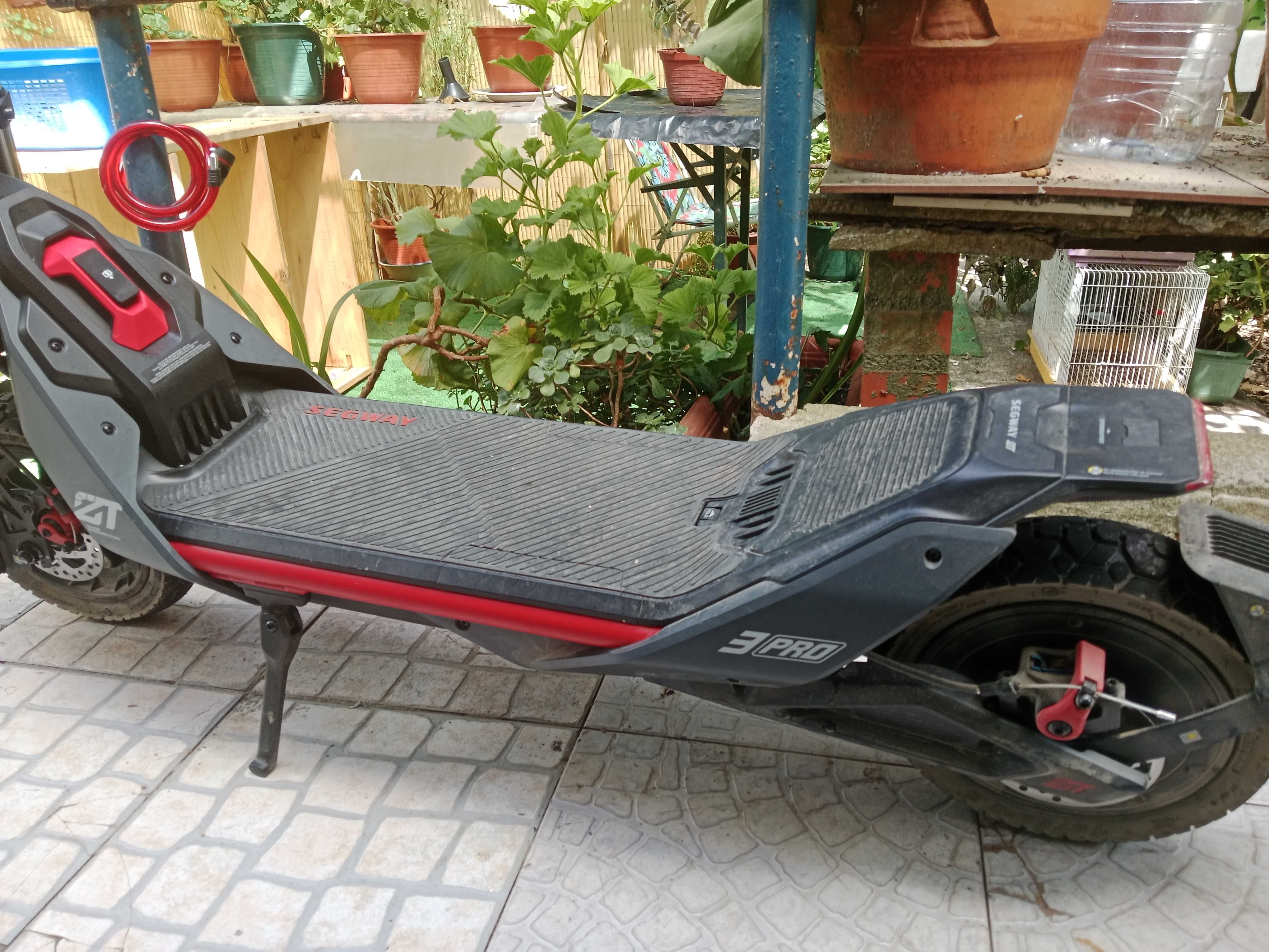 Trotinete segway zt 3 pro