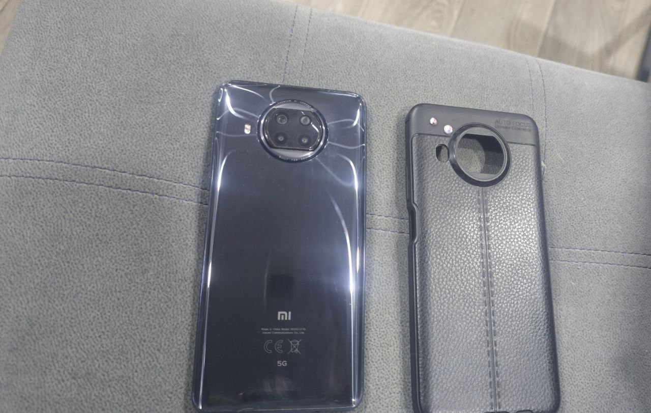 Xiaomi mi 10T lite ,в хорошем состоянии  6+2/ 128 Гб памяти