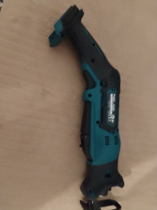 Макита сабельная пила