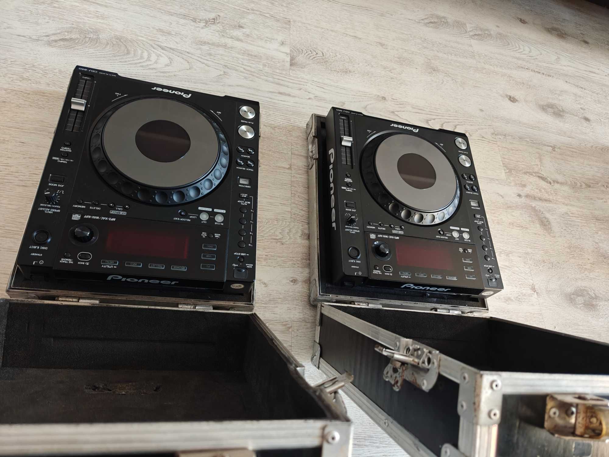 PIONEER 2xCDJ 850 stan bdb+, 2 case gratis