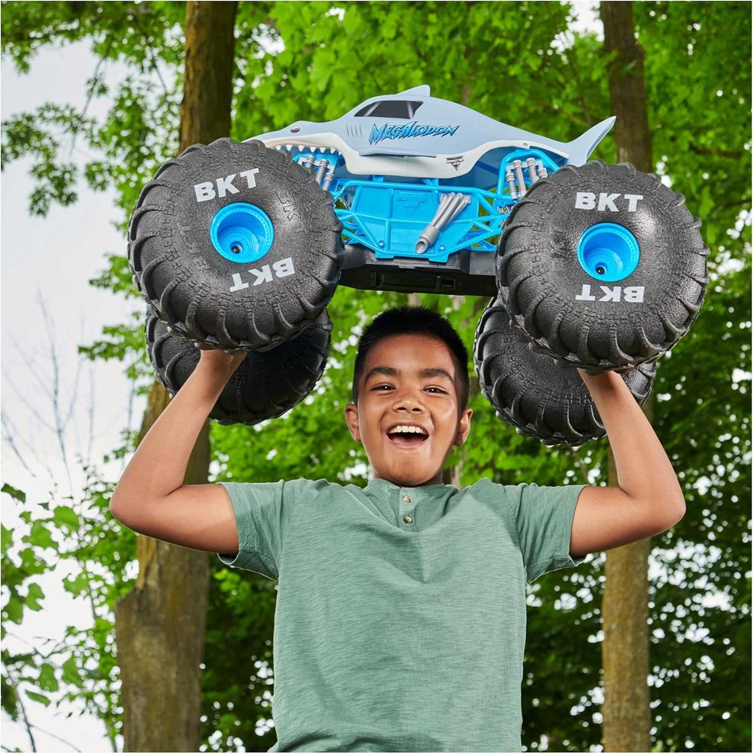 Monster Jam zdalnie sterowany Monster Truck Mega Megalodon skala 1:6