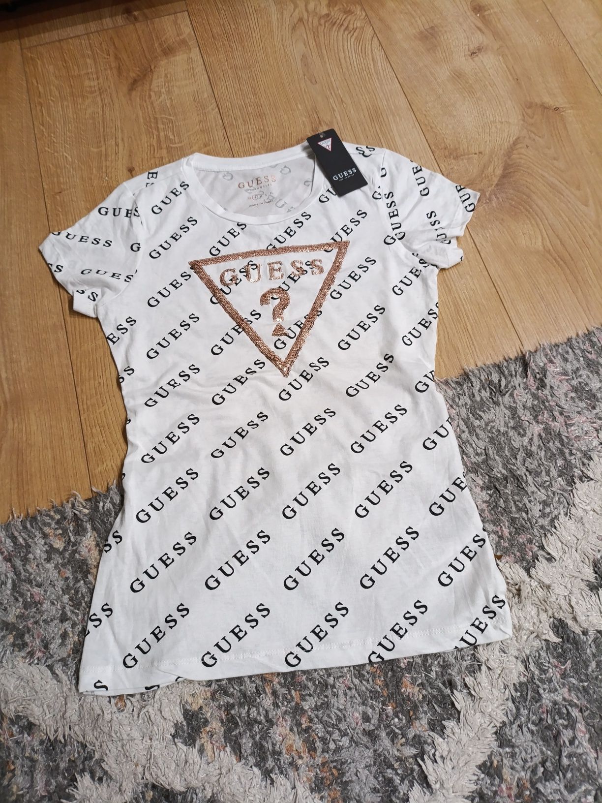 Nowa koszulka t-shirt damski Guess S