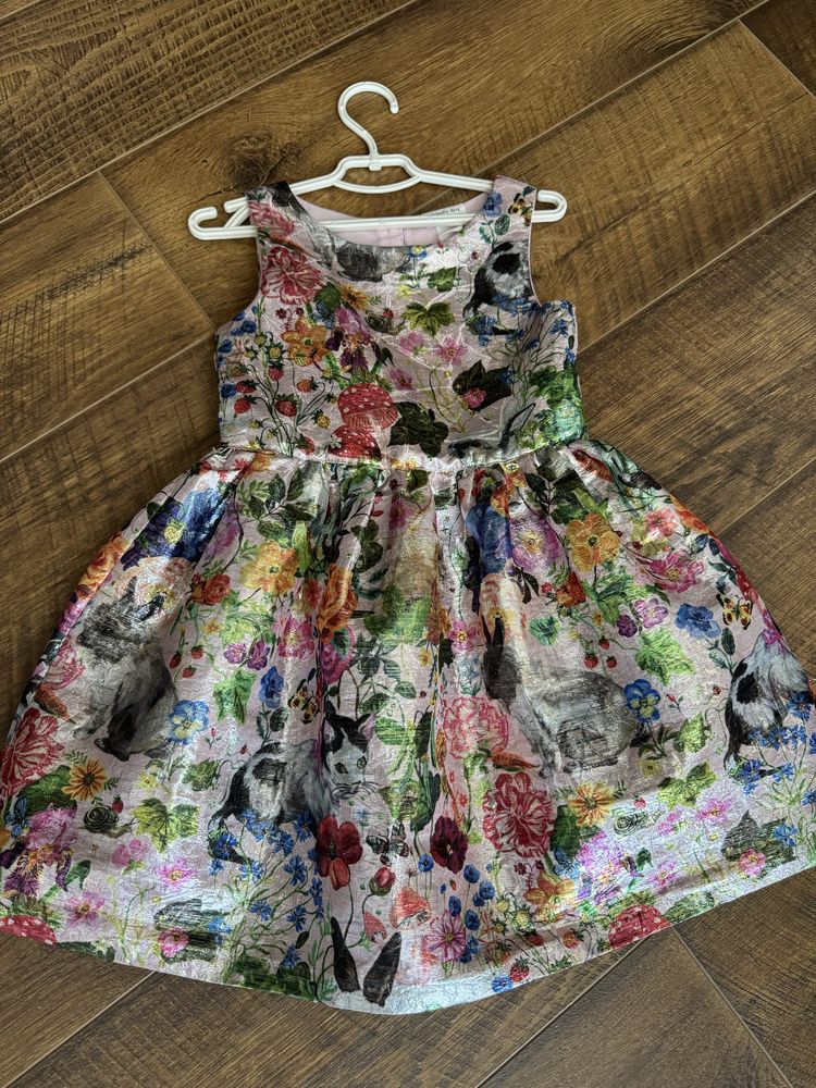 Платье H&M 6-7 років