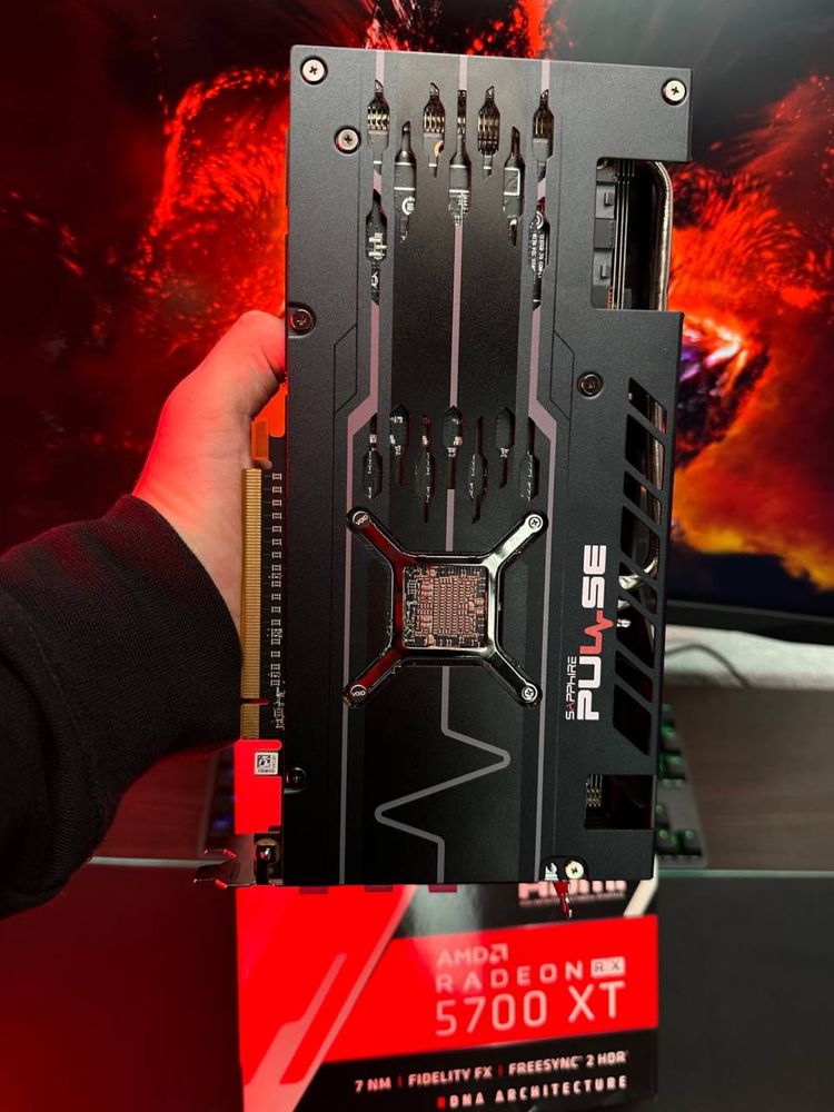 Відеокарта Sapphire RX5700XT Pulse 8GB GDDR6 KlavaComp