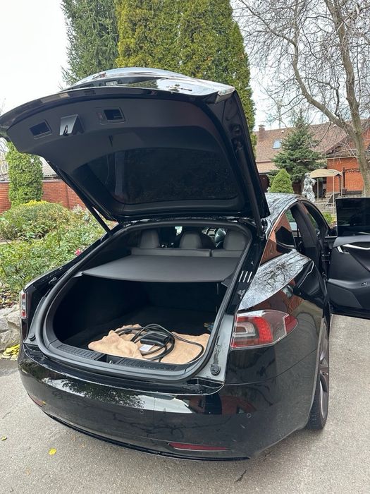 Tesla model S 100D CCS winter edition