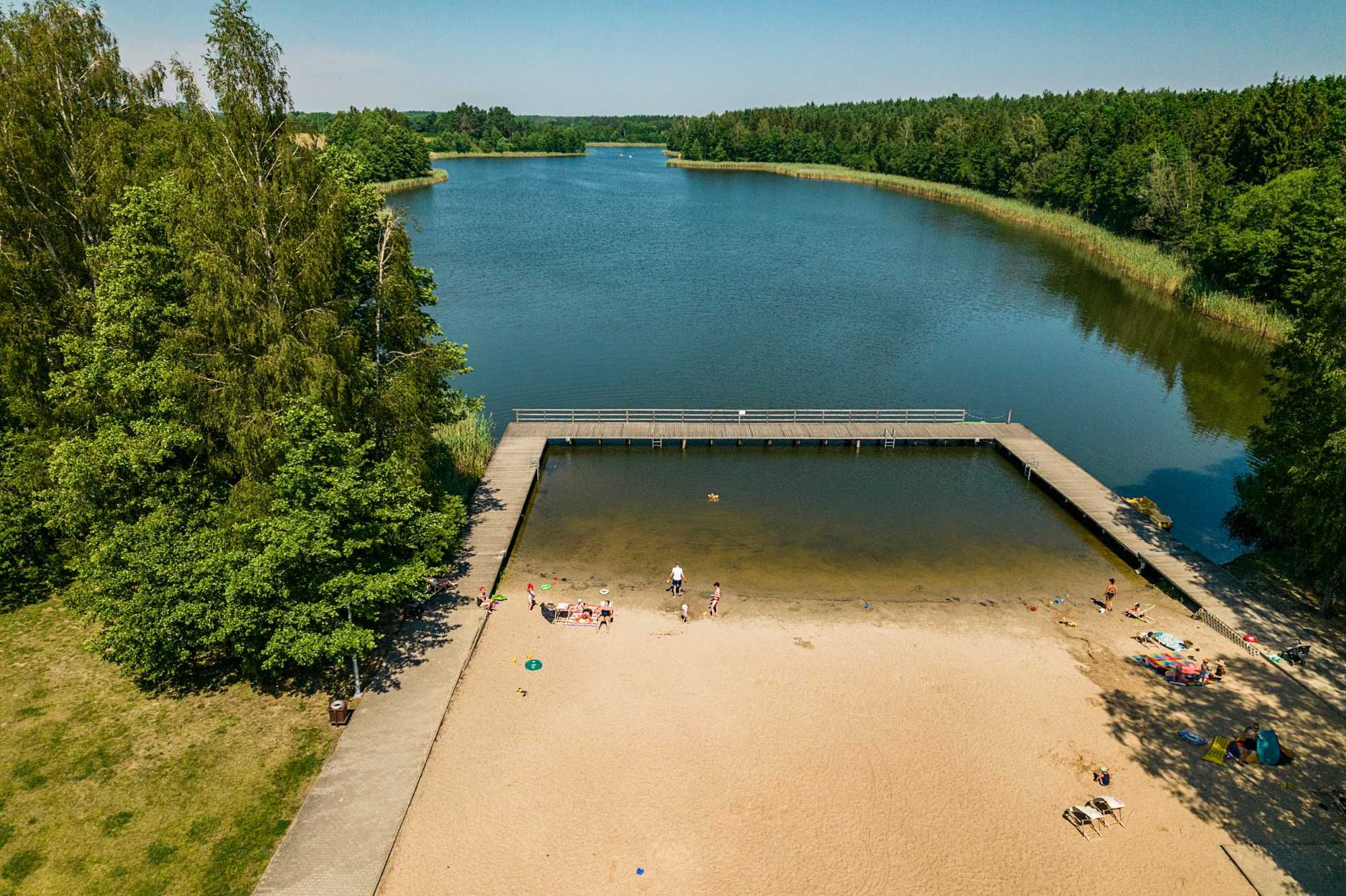 Domek nad jeziorem na Mazurach-prywatna plaża, basen,spa WOLNE TERMINY