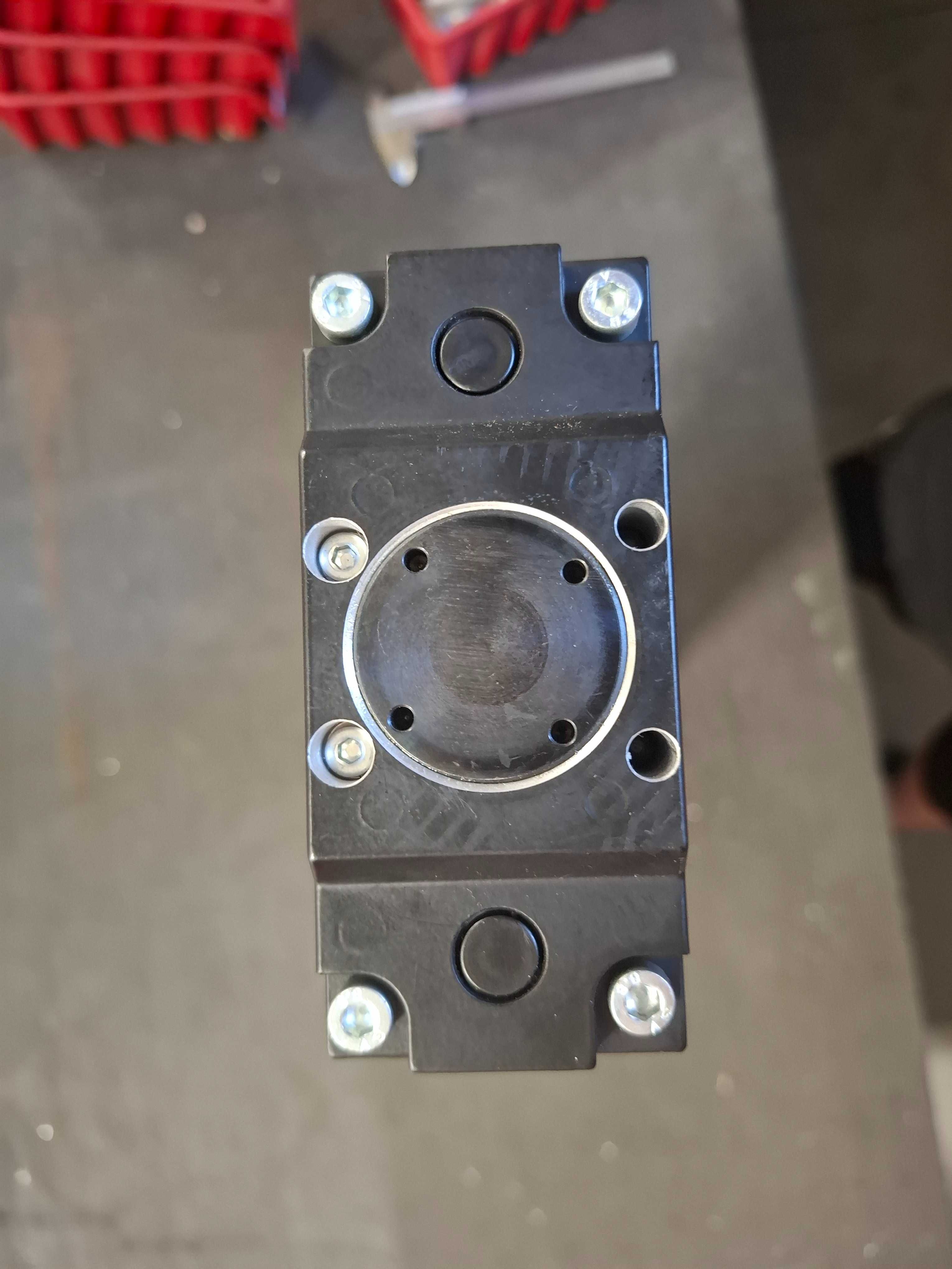 Siłownik liniowy Rexroth - MODUŁ KOMPAKTOWY CKK-110-NN-1