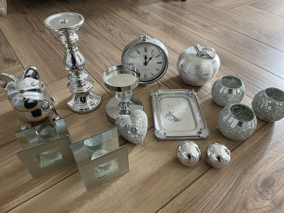 Komplet dekoracje srebrny świeczniki akcesoria ramka zegar