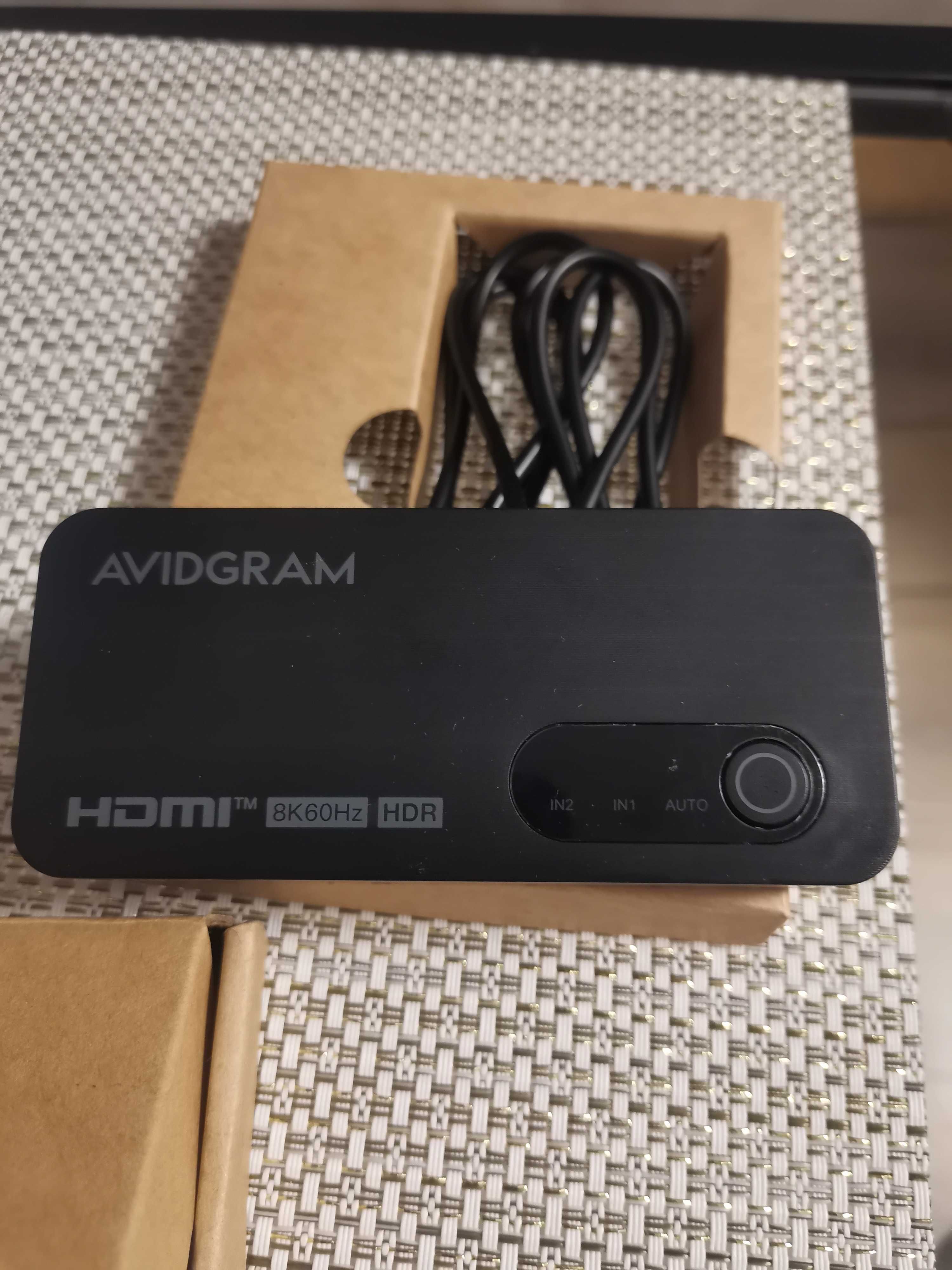 Przełącznik AVIDGRAM Switch HDMI 2.1 8Kprzy 60Hz 2w1 Out, 4K 120Hz HUB