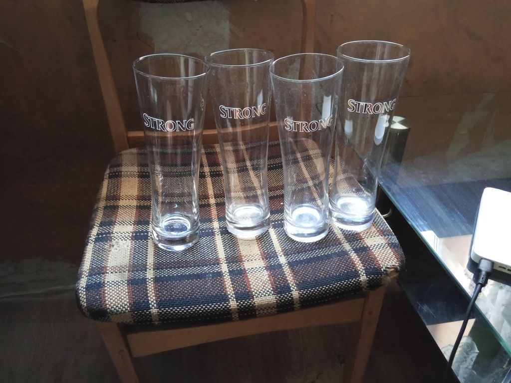 Witam sprzedam szklanki bez ucha i z uchem do piwa do napji gazowanych