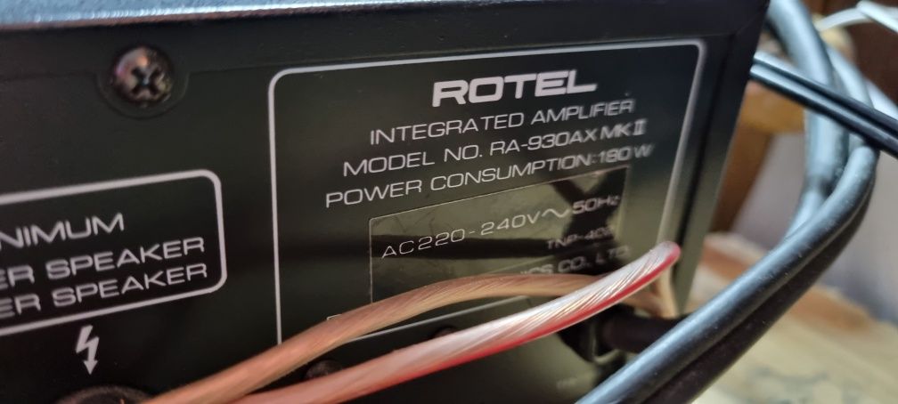 Wzmacniacz Rotel RA-930AX