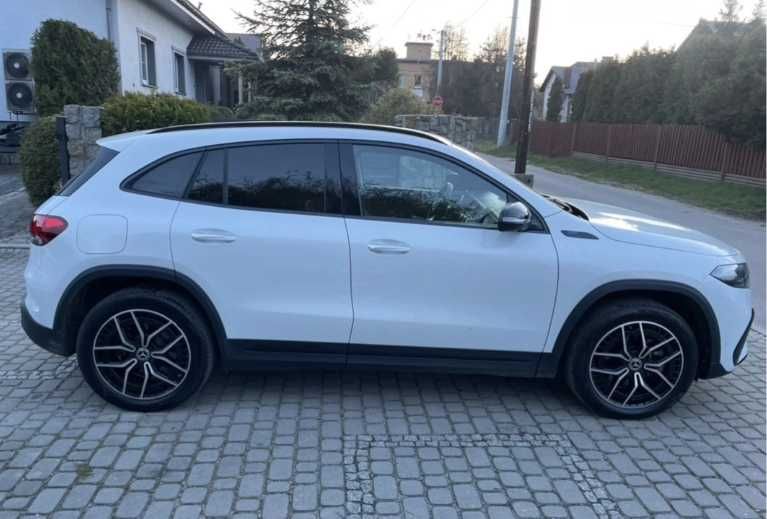 Бампер передній MERCEDES EQA EQC EQB H243 розборка Мерседес ЕКУА Н243