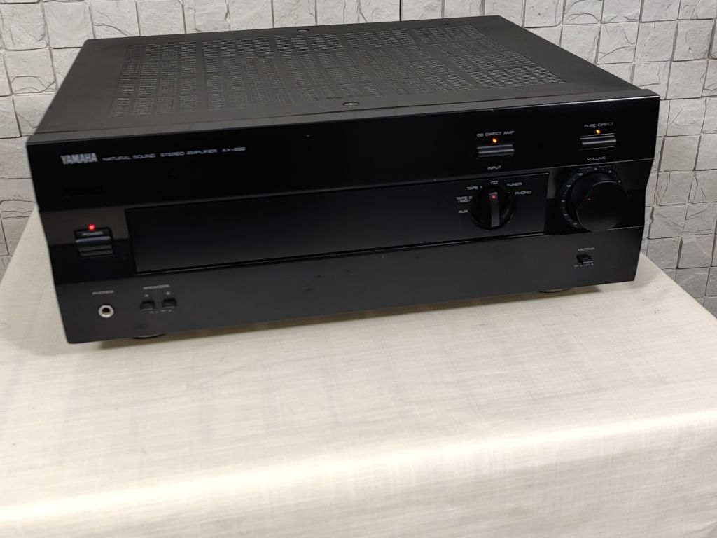 Yamaha AX-892 Flagowy model wzmacniacza stereo