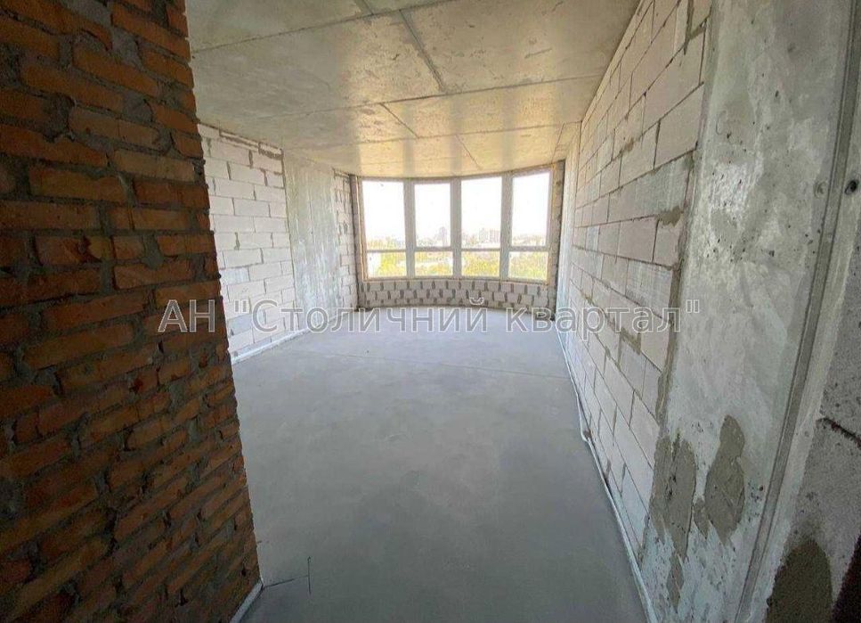 Однокімнатна квартира після будівельників в ЖК«Family & Friends»