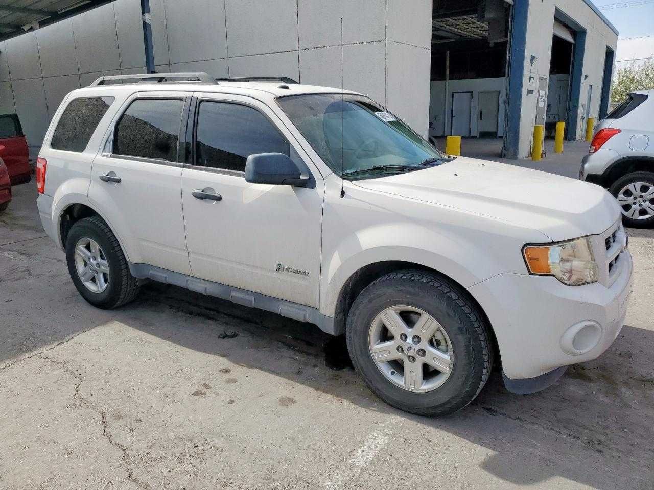 Ford Escape Hybrid (2011)