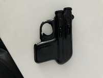 Pistolet na korki