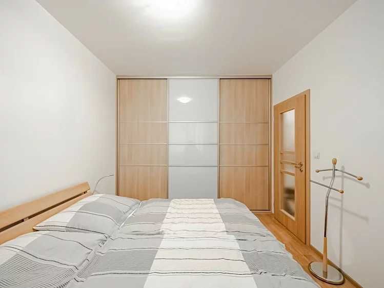 Квартира 3 кімнати 55 м² ,Прага