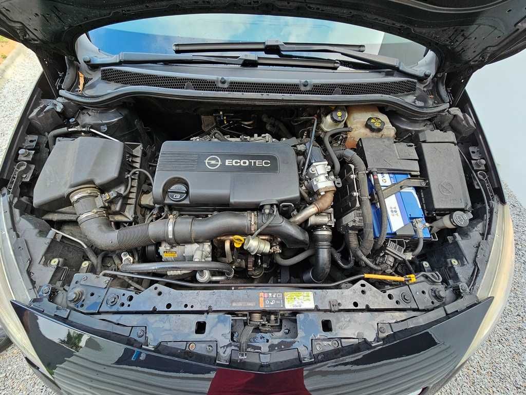 Opel Astra J Sw 1.7Cdti 125Cv 08/2011