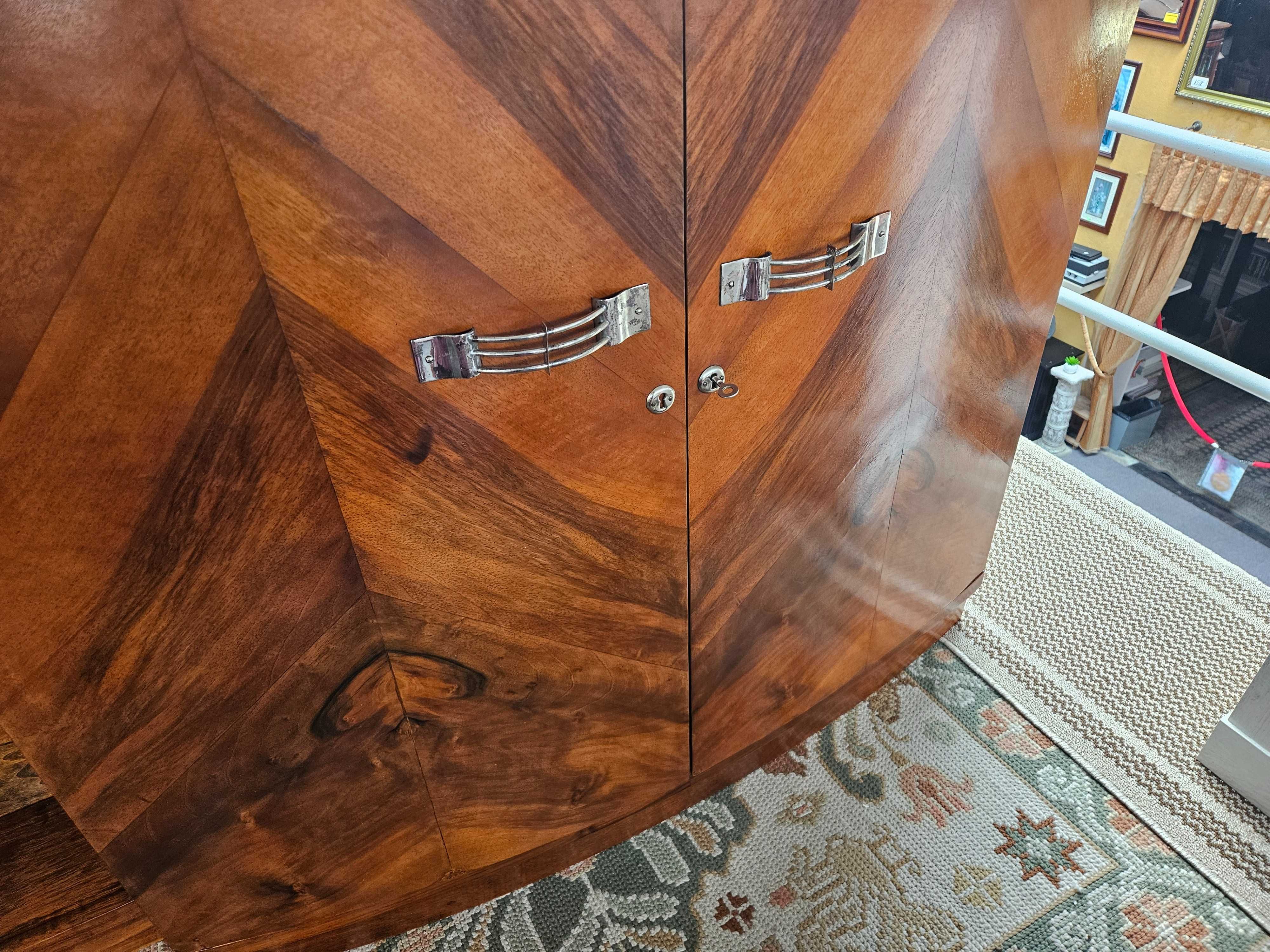 Móvel antigo estilo arte Deco - Totalmente recuperado