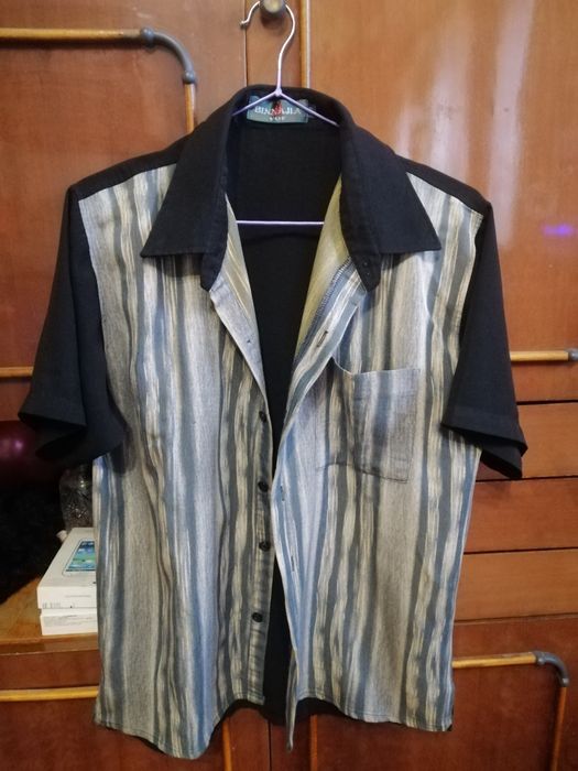 Мужская рубашка.