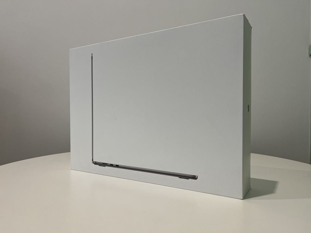 Nowy MacBook Air M2 15.3' 8/512GB Space Gray