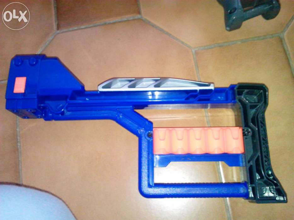 Nerf Stockade-Como nova