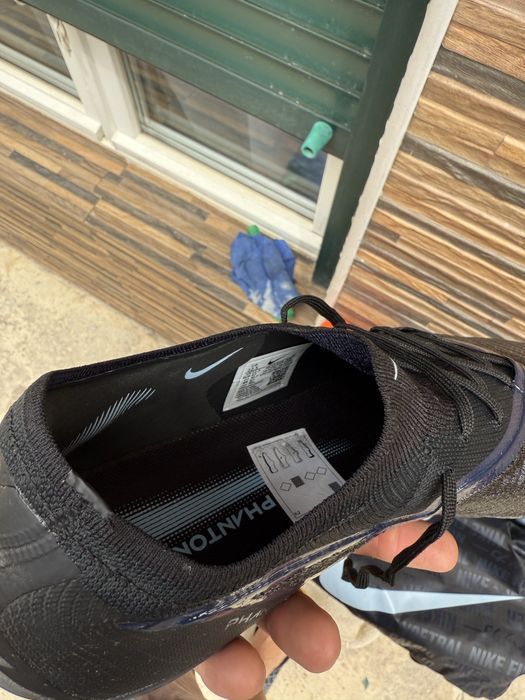 Chuteira Nike Phantom Low 6 Elite AG-PRO