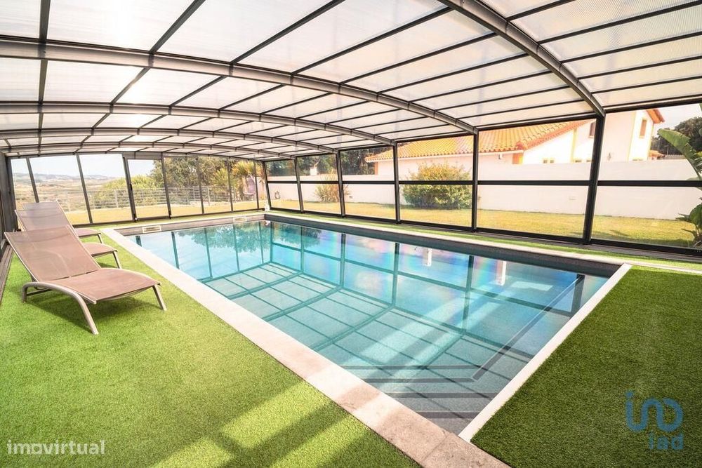 Casa / Villa T5 em Vermelha de 301,00 m2