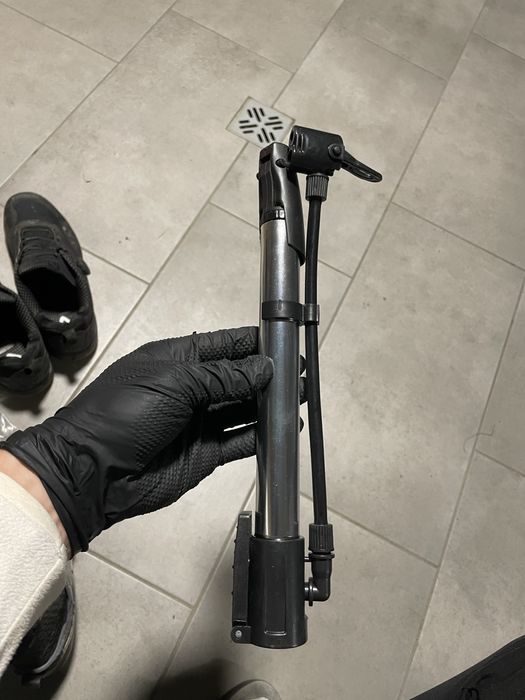 Pompka rowerowa nowa