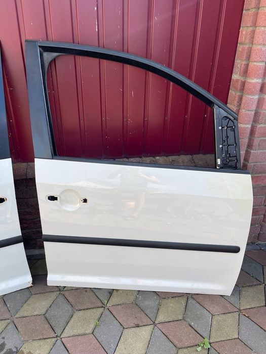 Двері Дверка VW Volkswagen Caddy Біла