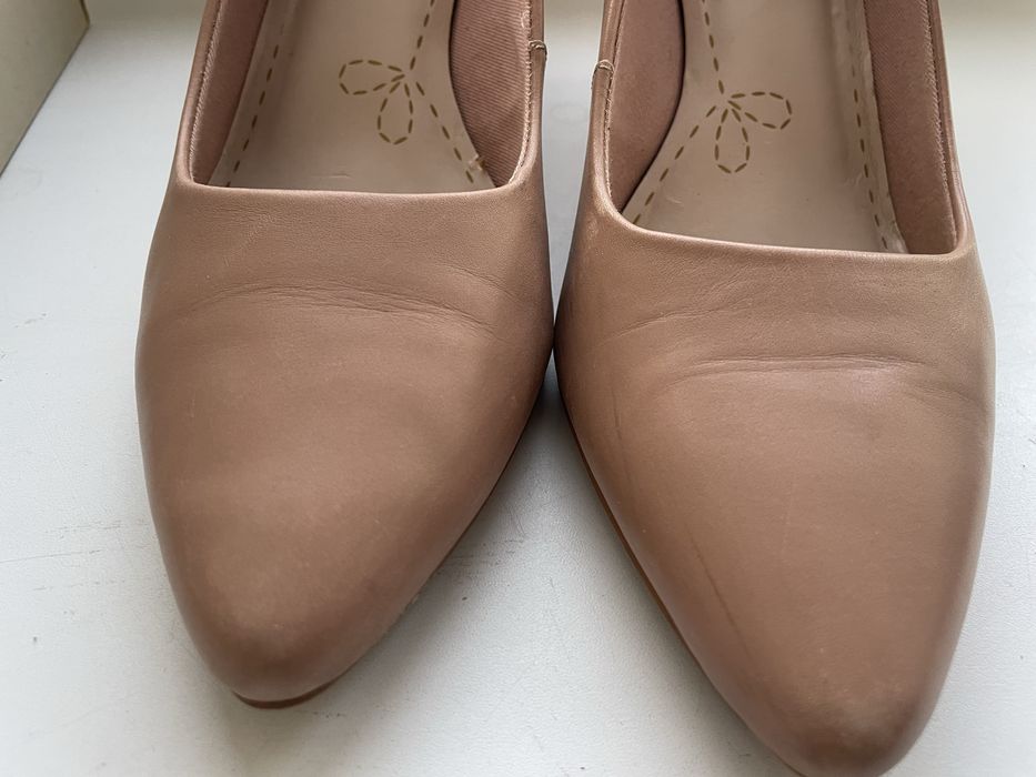Шкіряні туфлі Clarks. Розмір 41,5. Устілка 26,5