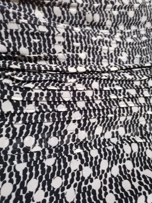 Vestido Preto e Branco