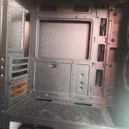 Vendo caixa de computador NOVA