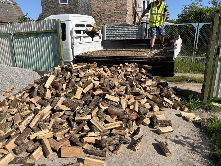 Колоті ДРОВА з безкоштовною доставкою недорого дрова колотые