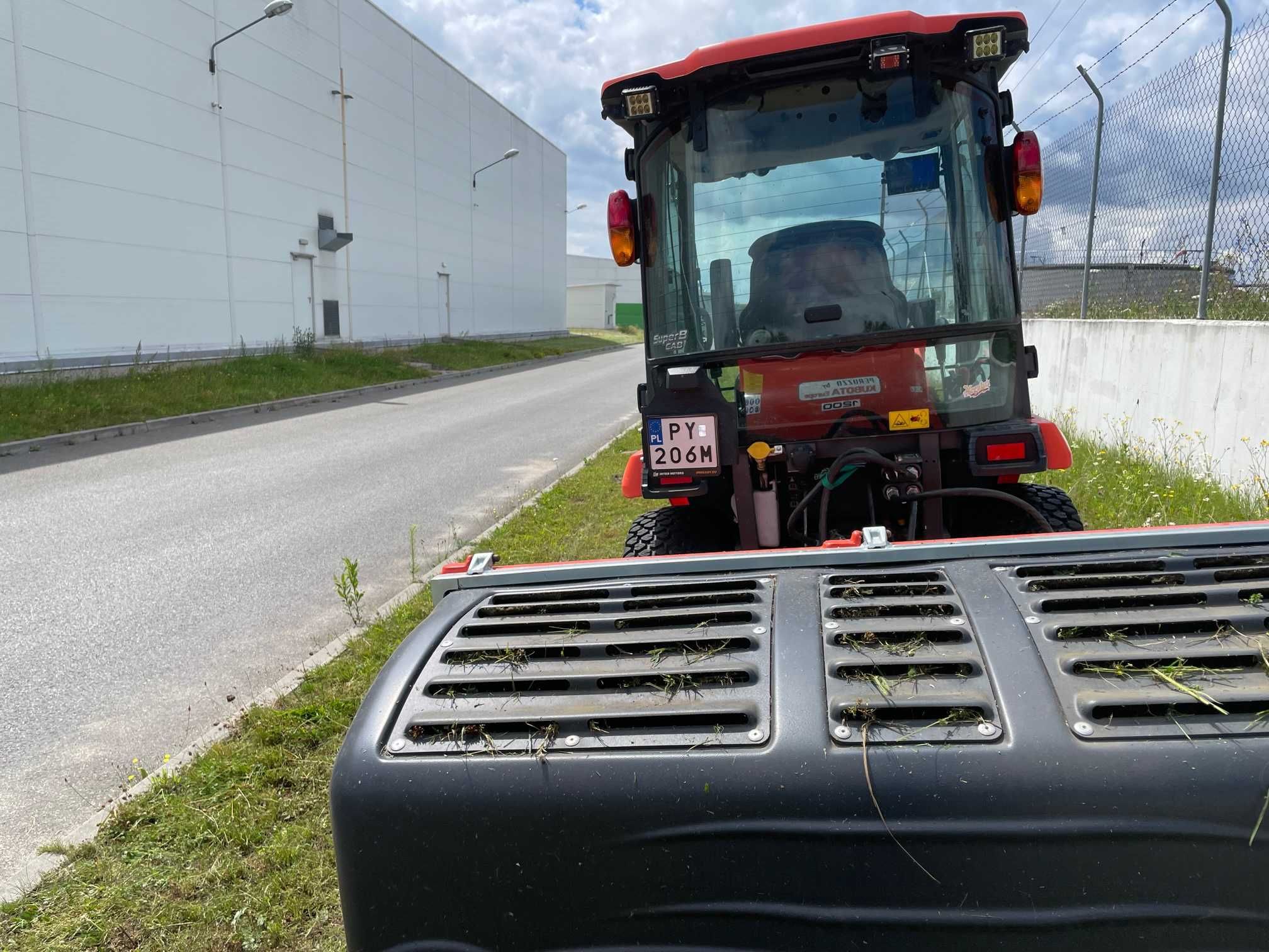 Koszenie dla firm, tereny zielone przy zakładach, magazynach i inne