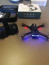 Excelente novo drone  com câmera e acessórios extras. (2 baterias)