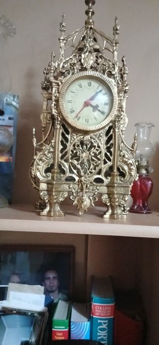 Relogio de mesa estilo antigo